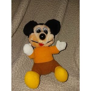 Vintage 1984 Disney‎ Mickey's Christmas Carol Plush Toy